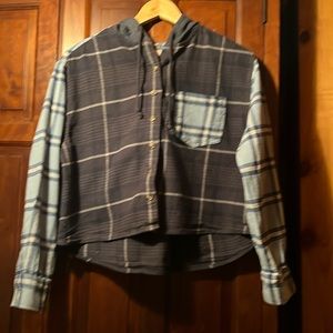 SO Goods for Life NWOT Plaid hoodie size M